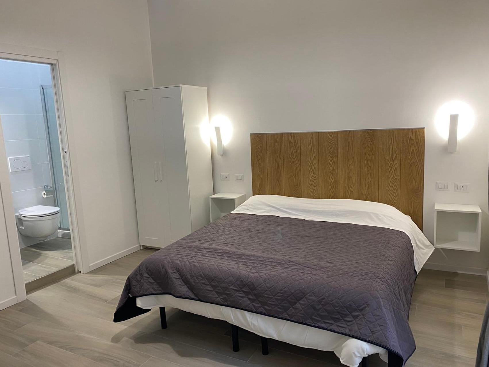 B8 Wang Bed & Breakfast Rome Bagian luar foto